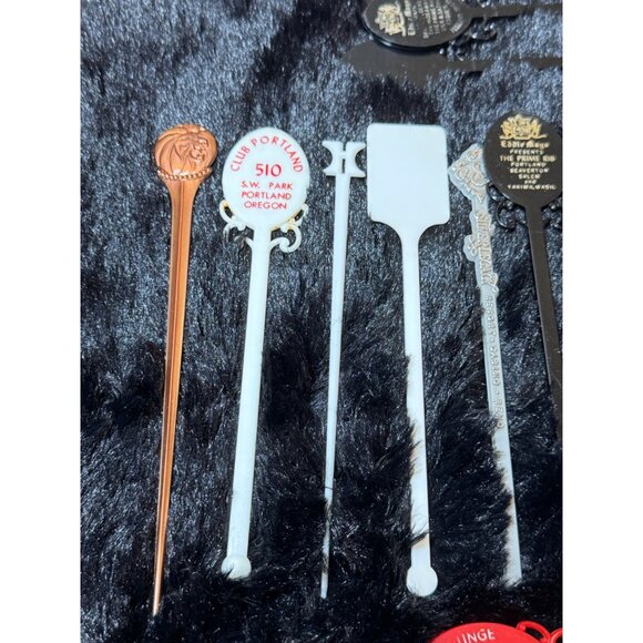 Vintage Assorted Cocktail  Swizzle Stir Sticks Collection  Lot Of 17 - Picture 2 of 7